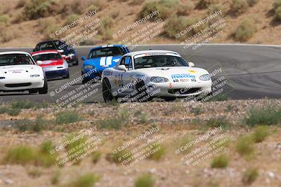 media/Jun-01-2025-CalClub SCCA (Sun) [[eae223c5dd]]/Group 5/Qualifying/